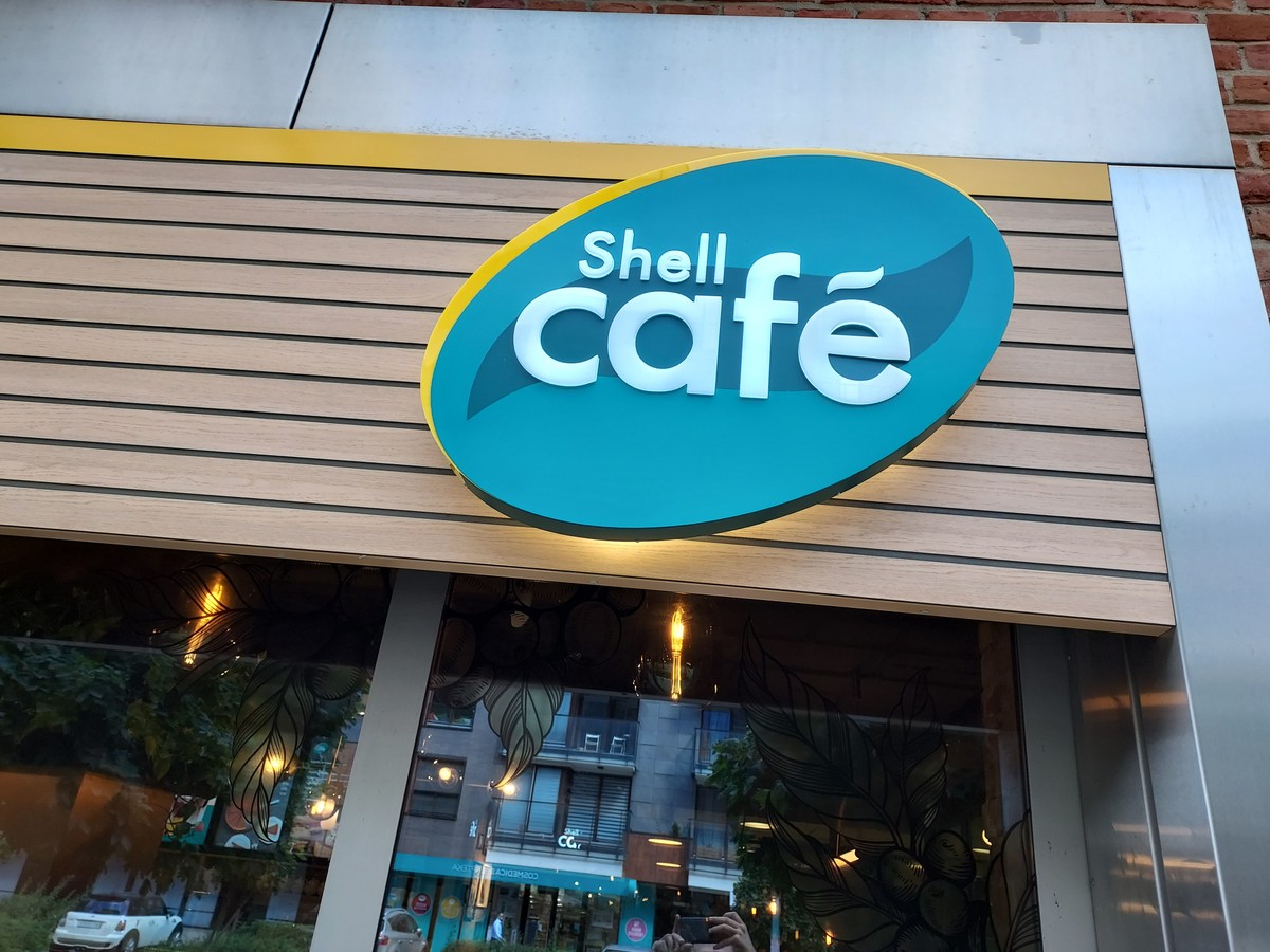 Kawiarnia Shell Cafe. Shell otworzył pierwszą kawiarnię bez stacji ...