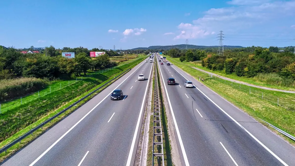 Obecnie obwodnicą Krakowa przejeżdża w ciągu doby od 40 tys. do 85 tys. pojazdów