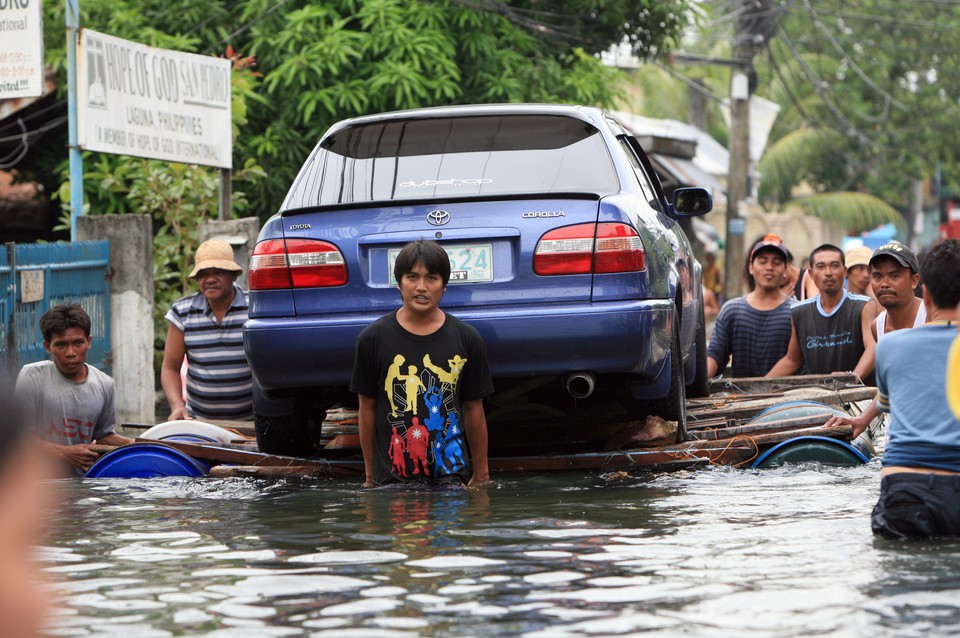 PHILIPPINES TYPHOON PARMA PREPARATION