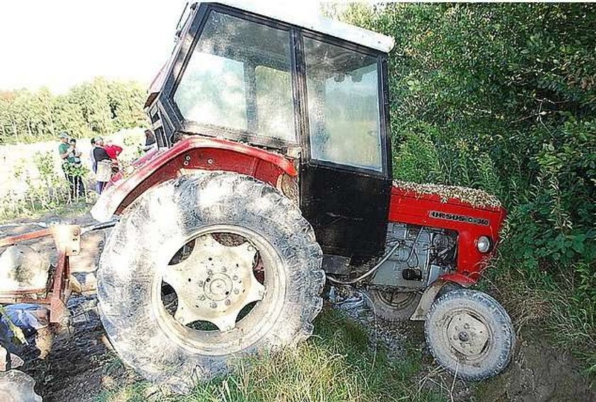 Rolnika przejechał własny traktor!