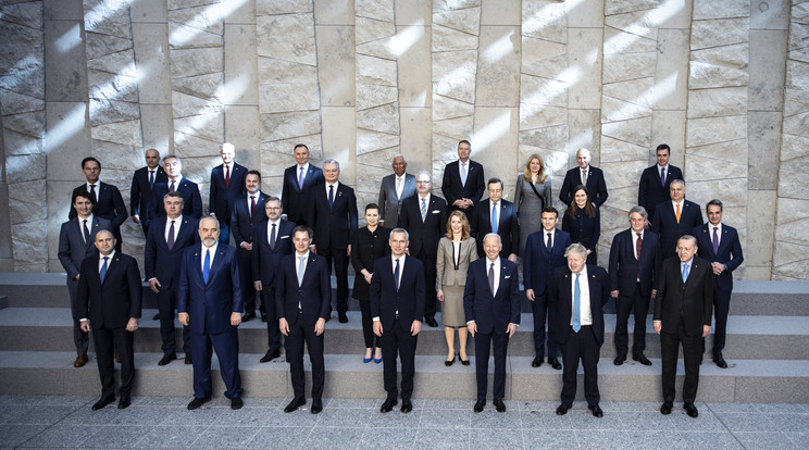 Csütörtökön tartják a NATO-tagországok állam-, illetve kormányfőinek rendkívüli brüsszeli csúcstalálkozóját / Fotó: MTI/Miniszterelnöki Sajtóiroda/Fischer Zoltán