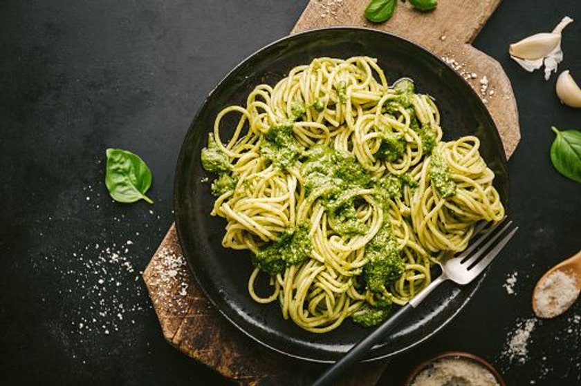 Makaron z pesto bazyliowym