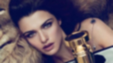 Rachel Weisz nago w reklamie Bulgari