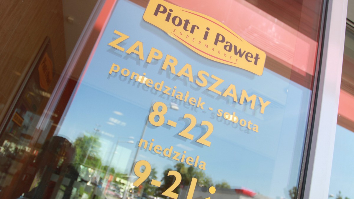 Jak podaje "Rzeczpospolita" marka była ostatnią w kraju siecią delikatesów. Pod koniec kwietnia umowę na zakup sieci podpisała spółka Spar - podaje "Rzeczpospolita".