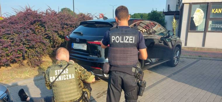 Polsko-niemiecki patrol zatrzymał ukraińskiego kierowcę w Lexusie. Szybko odkryto, dlaczego prowadził