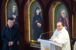 Jabłoński o wypowiedzi o. Rydzyka: Każdy kto broni pedofilii zasługuje na potępienie