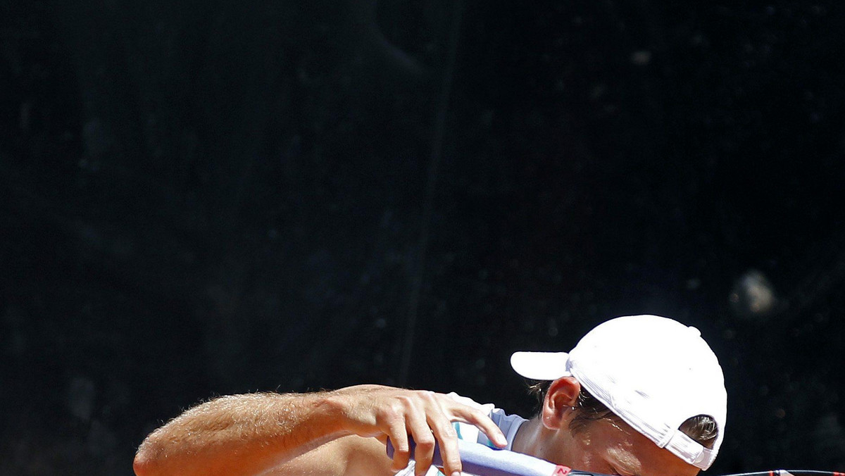 Łukasz Kubot awansował o 26 pozycji i zajmuje 115. miejsce w rankingu ATP World Tour. Liderem klasyfikacji tenisistów jest wciąż Hiszpan Rafael Nadal, ale jego przewaga nad niepokonanym w tym roku Serbem Novakiem Djokovicem zmalała do 415 punktów.