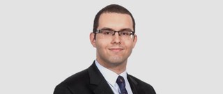 Mazurek: Rząd mocno stawia na dialog z młodym pokoleniem [WYWIAD]