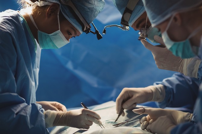 Gde hirurzi stavljaju svoje burme pre operacije, detalji mnoge iznenadili