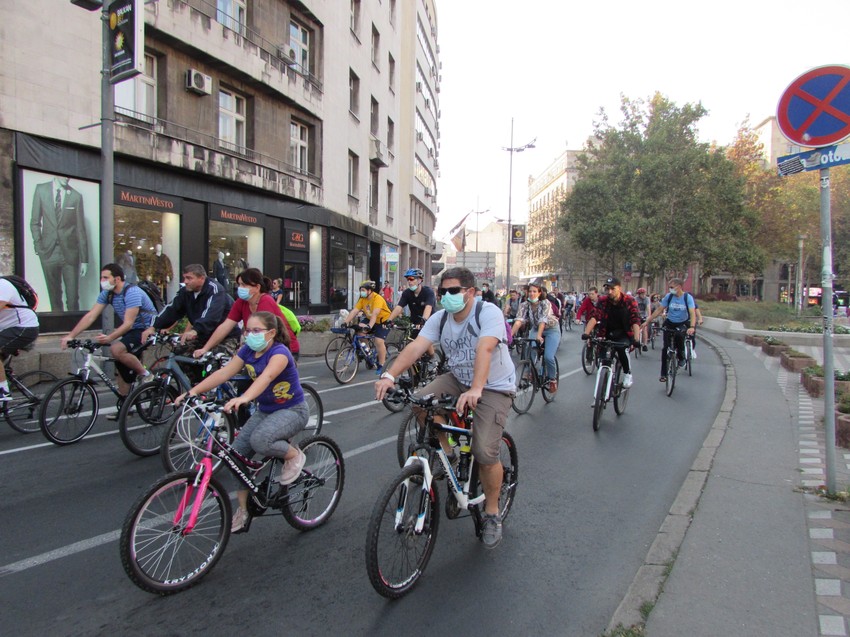 Apeluju na smanjenje motornih vozila u Beogradu