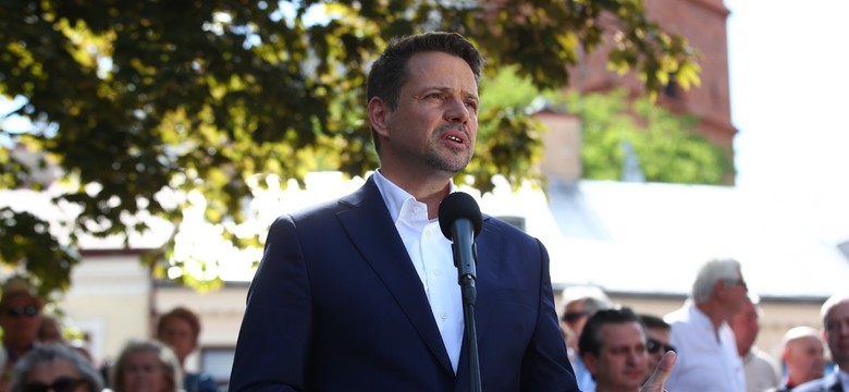 Trzaskowski prezentuje program i bije w Dudę: Rząd go nie traktuje poważnie
