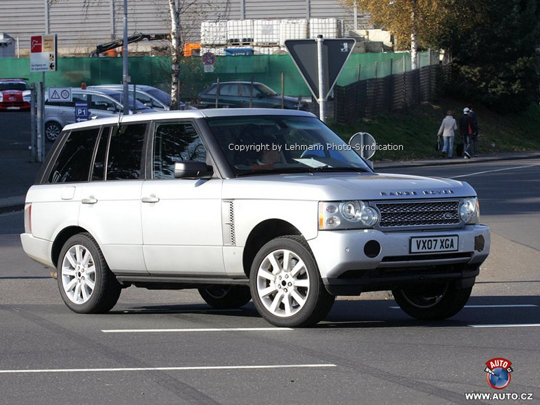 Zdjęcia szpiegowskie: Range Rover R – szybki brytyjski arystokrata