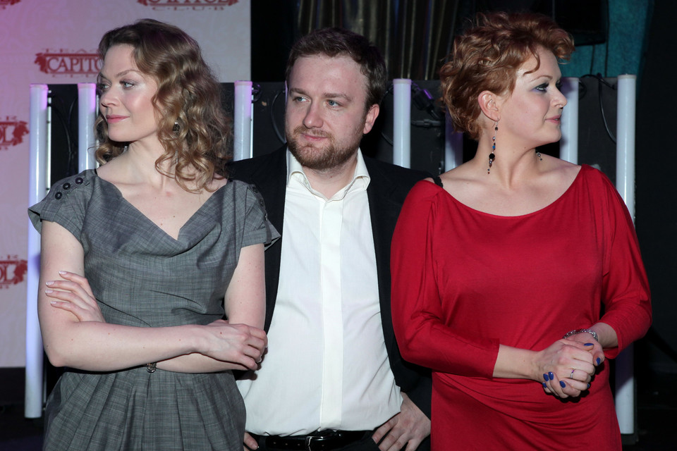 Tamara Arciuch, Bartek Kasprzykowski i Daria Widawska na premierze "Drugiego rozdziału" w Teatrze Capitol