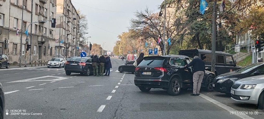 Saobraćajna nezgoda kod Specijalnog suda