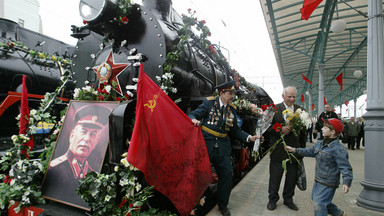 Putin nakazał budowę kolei według projektu Stalina. "To nie będzie gułag"