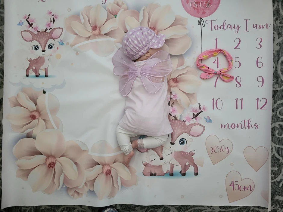 Irina - beba sa krilima