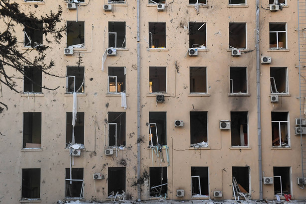 20 marca 2022. Zbombardowany przez wojska rosyjskie budynku Charkowskiej Rady Obwodowej
