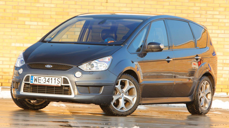Ford S-Max I 2.0 2010 r.