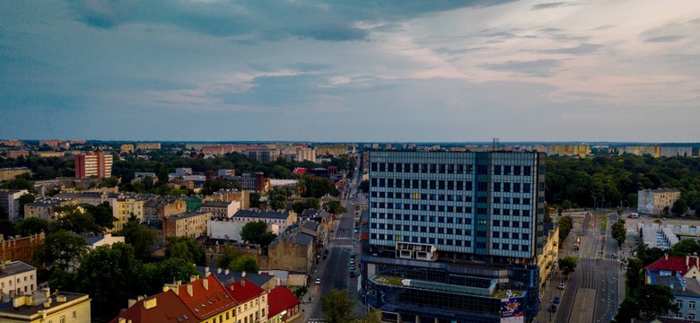 Znów pochmurno i z opadami. Sprawdź prognozę na dziś