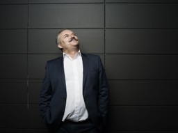 Jakubiak: Nie popieram ONR. Jestem nacjonalistą gospodarczym [WYWIAD Mazurka]