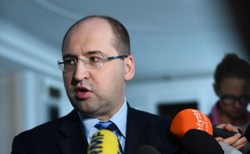 Bielan: Na pałacowych korytarzach słyszało się o sporach