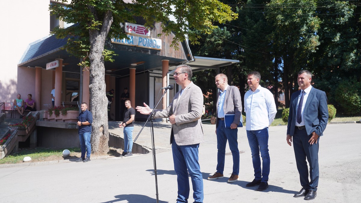 Vučić: Uskoro počinje izgradnja auto-puta do Merdara! Važno za budućnost čitave Toplice