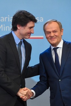 Spotkanie Tusk-Trudeau. W agendzie znalazła się m.in. odbudowa Ukrainy za aktywa rosyjskiego banku centralnego