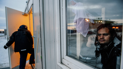 Újabb hullám! Több száz menekültet küld Norvégia Magyarországra
