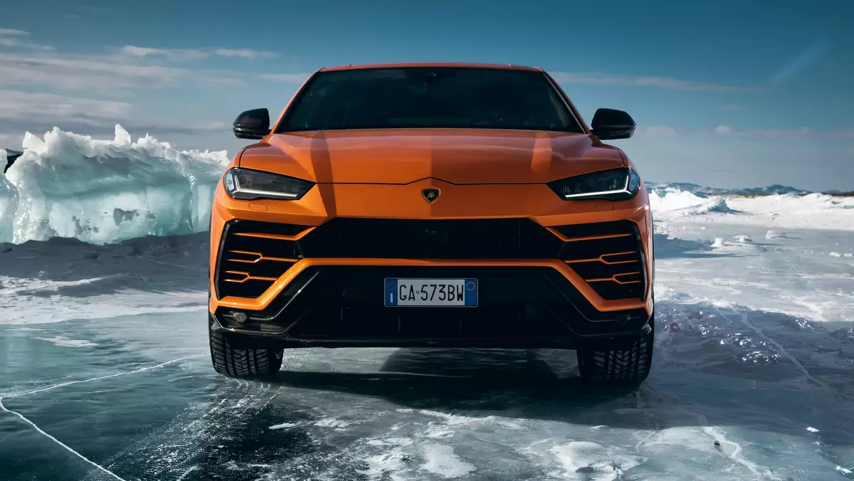 Lamborghini Urus (2021)