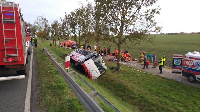 Wypadek autobusu pod Kętrzynem