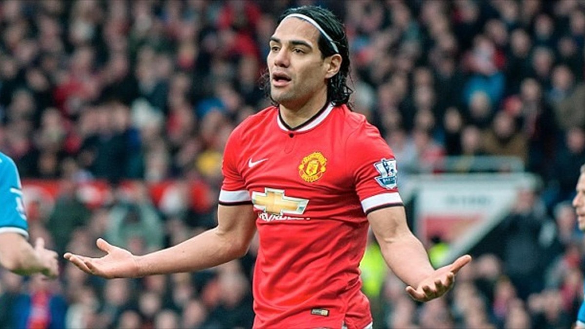 Wypożyczenie Radamela Falcao z Monaco do Manchesteru United uznawane jest za jeden z najgorszych ruchów transferowych tego sezonu w Premier League. Kolumbijczyk, pomimo złej prasy, zamierza do końca walczyć o miejsce w składzie.