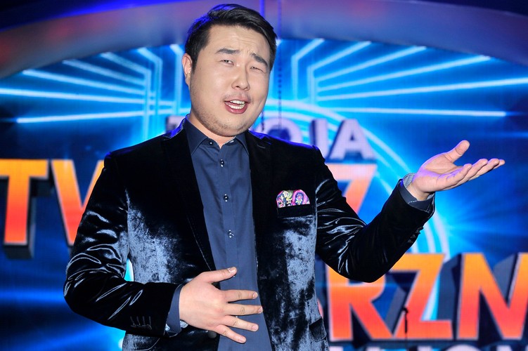 Bilguun Ariunbaatar w Twoja twarz brzmi znajomo