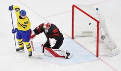 Łzy Kanadyjczyków, radość Szwedów. Pierwsi wracają do domu, drudzy zagrają o medale