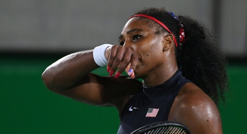 US superstar Serena Williams has withdrawn from the elite WTA Finals in Singapore, saying she's still working to recover from the shoulder troubles