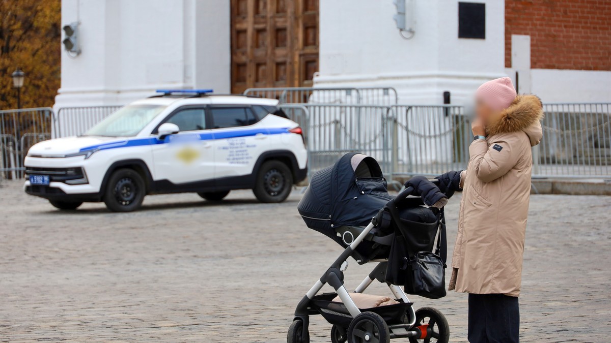 Majka uhapšena dok je prodavala sina (6) u piceriji za 25.000 evra (ILUSTRACIJA)