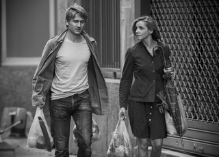 W odwiecznym potrzasku. 'W cieniu kobiet' w kinach