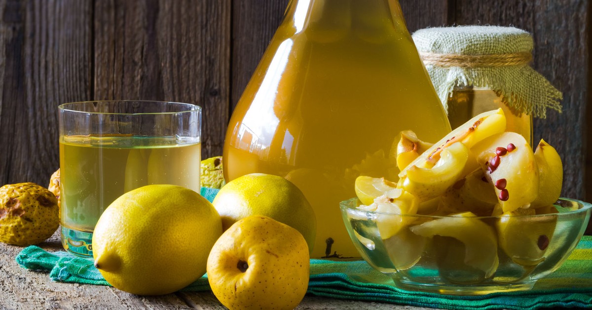 Quince tincture. How to do it, what helps quince? Daily News Hack