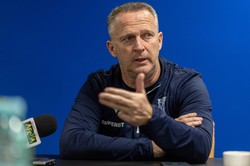 John van den Brom zwolniony z Lecha Poznań. Mariusz Rumak nowym trenerem