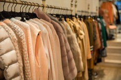 Toksyczne ubrania z Shein i Temu. Jest komentarz UOKiK