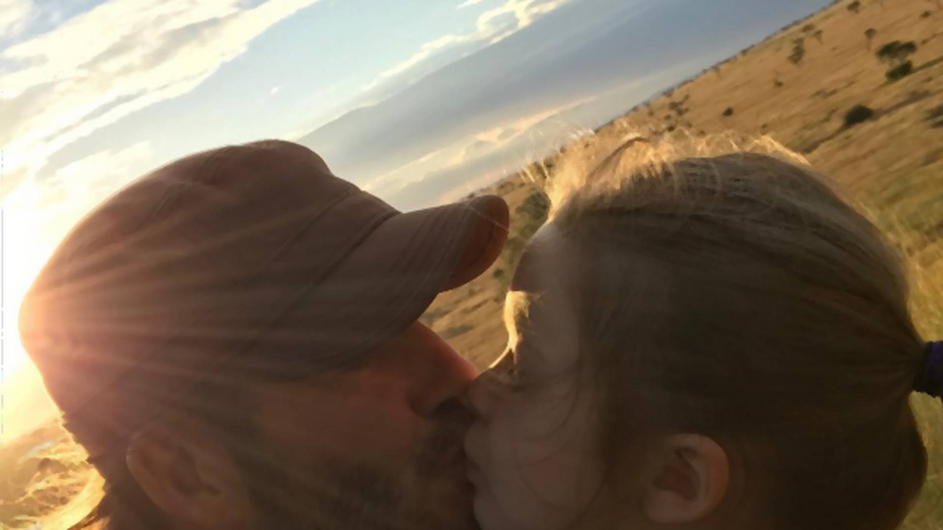 Poljubac za taticu: Bekam okačio fotku sa ćerkom i izazvao haos na društvenim mrežama