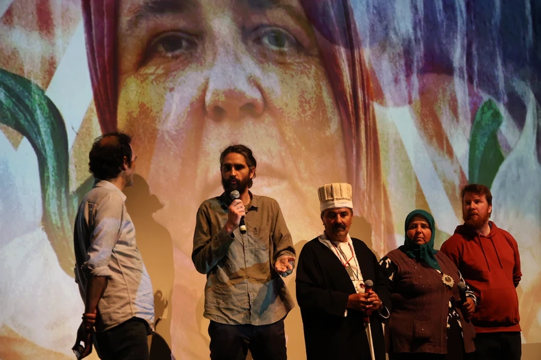 ekipa filma Krila i Tlo