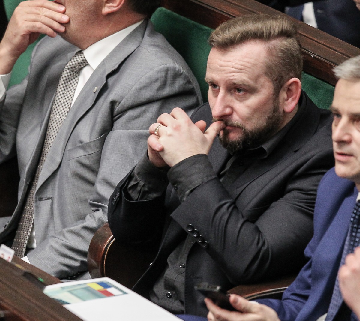 Z opublikowanych informacji wynika, że poseł w poniedziałek rozstał się ze stowarzyszeniem Kukiz’15