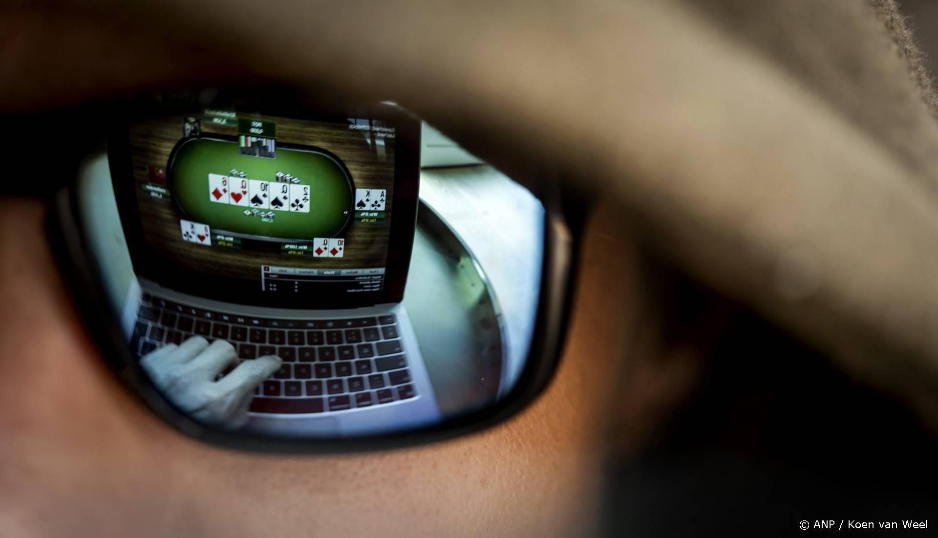 Ksa dreigt drie influencers boete op te leggen wegens illegaal gokken