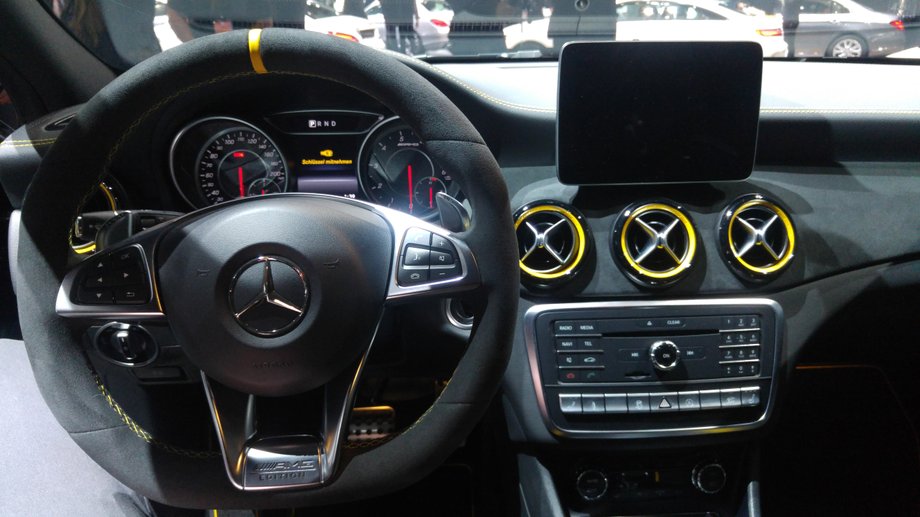 Mercedes-AMG GLA 45 4MATIC