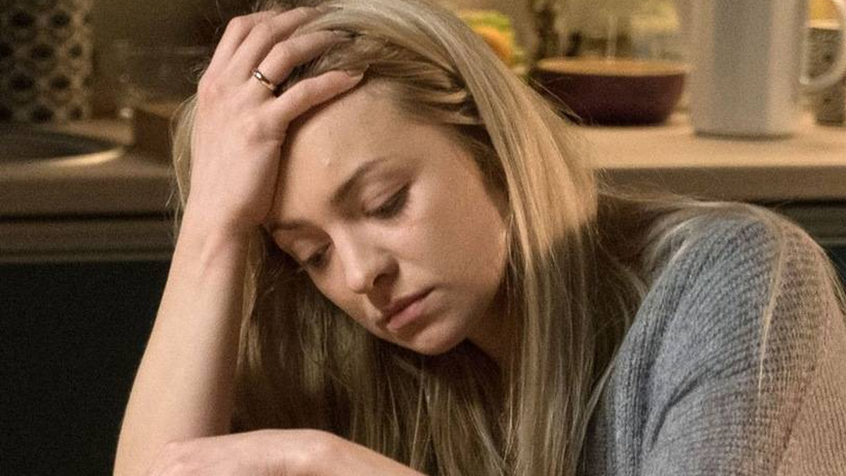 W ostatnich odcinkach "M jak miłość" w sezonie jesiennym widzów czeka sporo emocji. Joasia w końcu wróciła po niewielkiej przerwie, ale wciąż bardzo przeżywa śmierć Tomka. W nadchodzących epizodach Chodakowska podejmie się próby samobójczej.