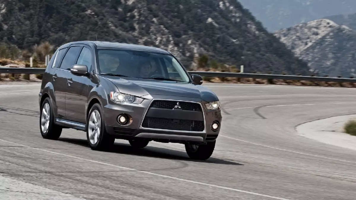 Mitsubishi Outlander - Kolejna generacja trafia do salonów