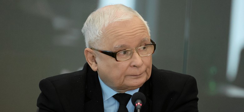 Kaczyński był gościem nowej telewizji. Nagle przerwano jego wypowiedź
