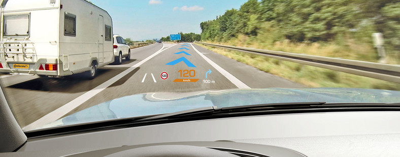 Wyświetlacz HUD (HeadUp Display) w samochodzie co to