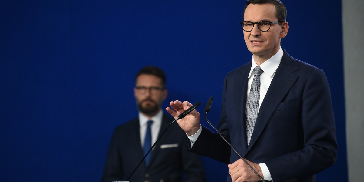 Mateusz Morawiecki chce zamrażać ceny energii, ale gospodarstwom domowym. – Nas zostawia na pastwę losu – mówią przedsiębiorcy.