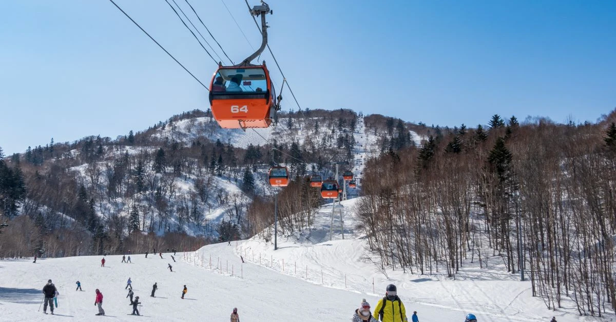13 metrów śniegu każdej zimy. Poznaj najbardziej śnieżne miejsce na Ziemi